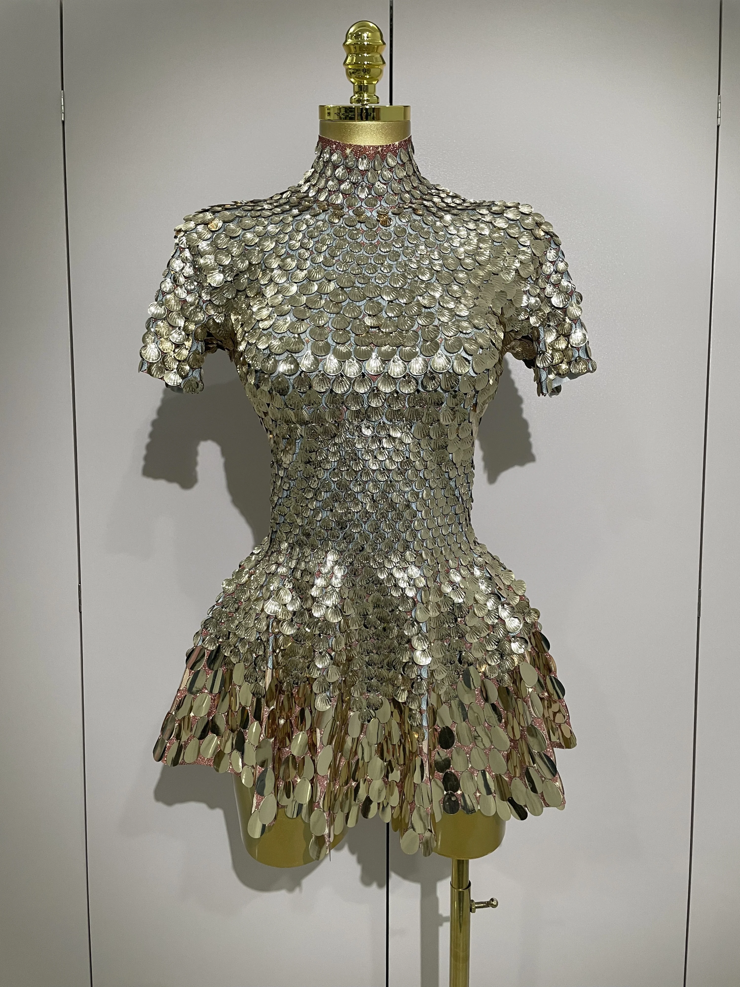 Body de lentejuelas de concha brillante de alta calidad, vestido Sexy para mujer, ropa de actuación de baile en club nocturno, vestidos de fiesta de cumpleaños de lujo