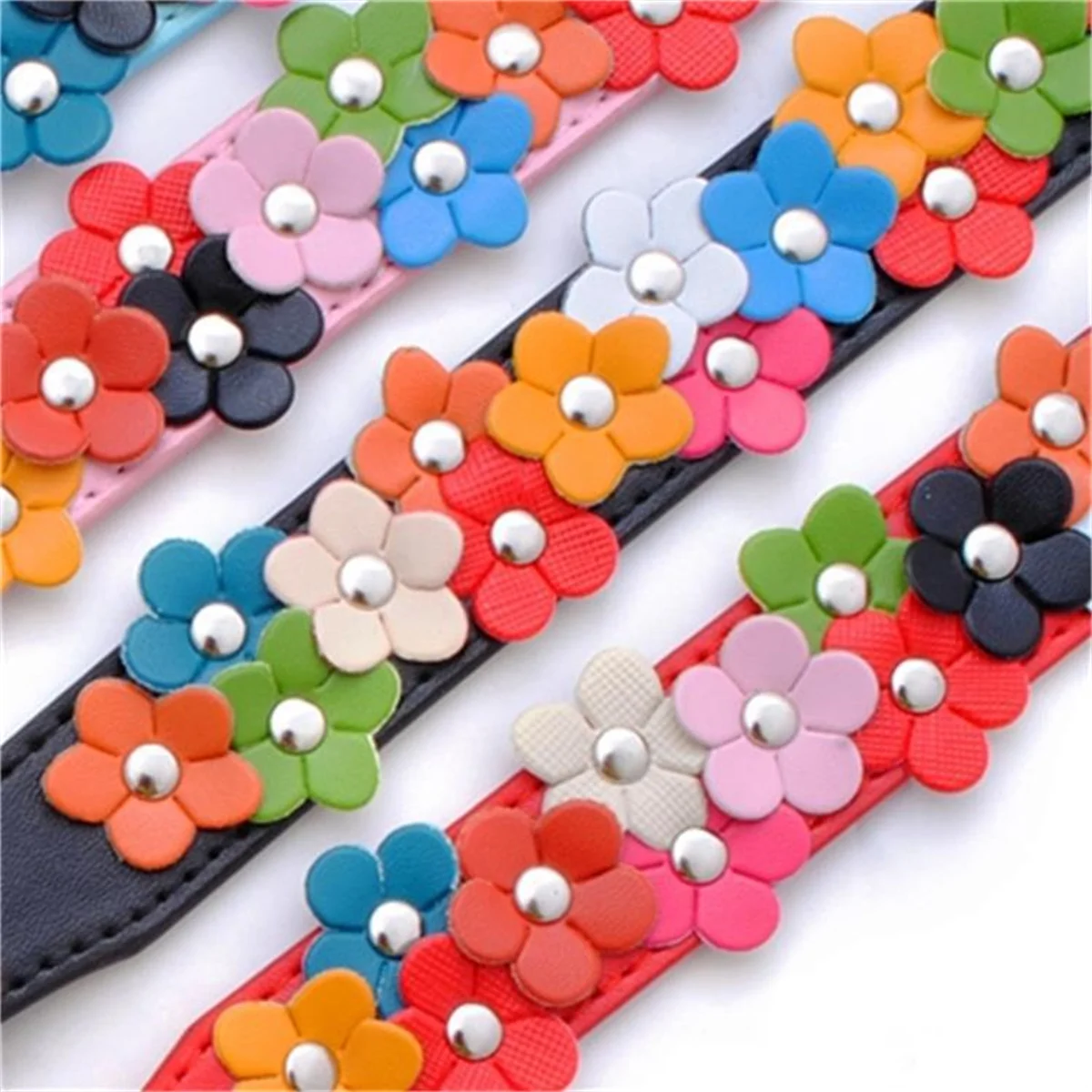 Collar portátil de flores para perro, correa de cuero PU con cadena para gato, correa para el cuello para Animal pequeño, medio y grande, peluche, Chihuahua, Pug, moda
