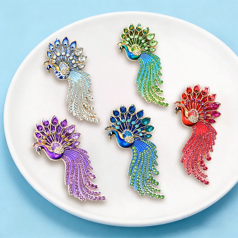 Wuli&baby Broches de pavo real de lujo para mujer, unisex, 5 colores, con diamantes de imitación, encantadores broches de animales para oficina, fiesta, regalos