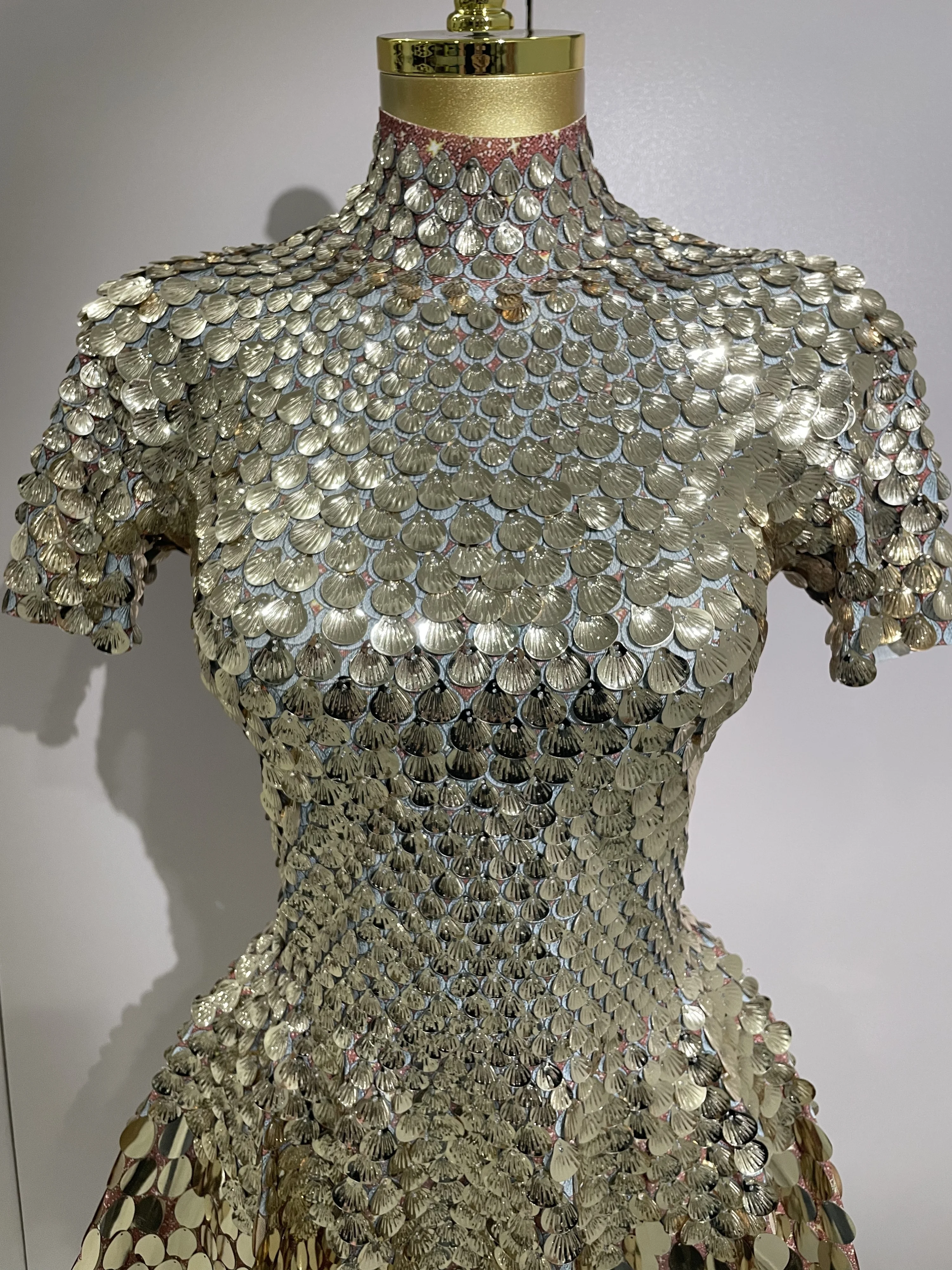 Body de lentejuelas de concha brillante de alta calidad, vestido Sexy para mujer, ropa de actuación de baile en club nocturno, vestidos de fiesta de cumpleaños de lujo