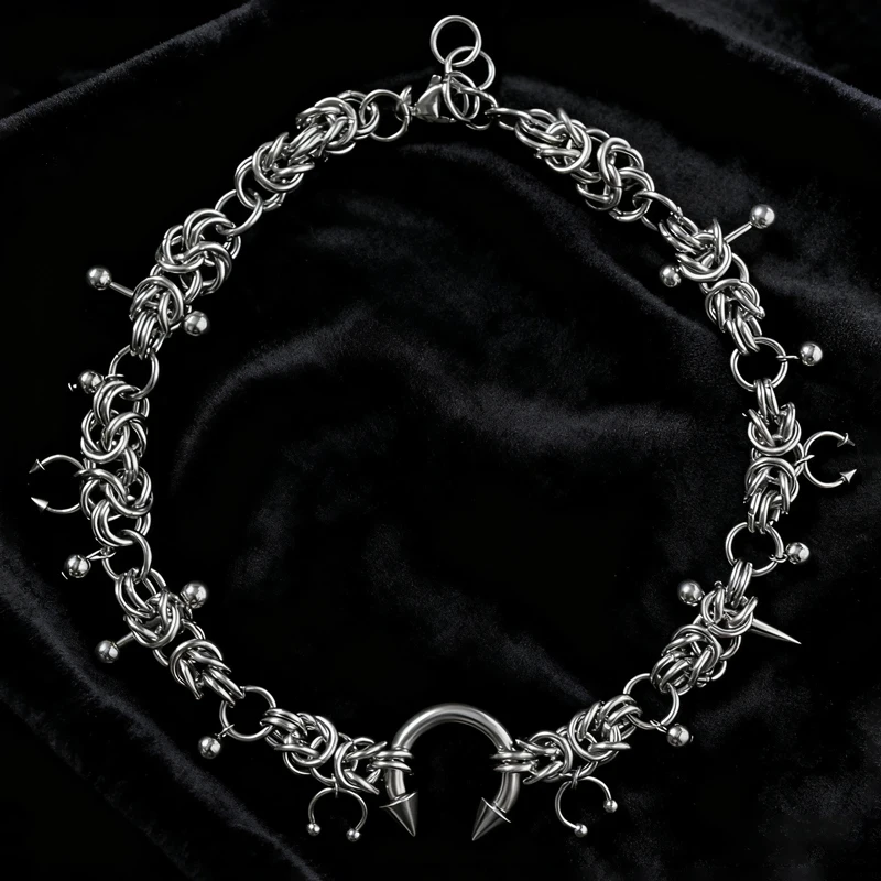 Anillo de herradura con remaches de acero inoxidable para mujer, collar con colgante artesanal, joyería gótica, Gargantilla Grunge, moda Punk