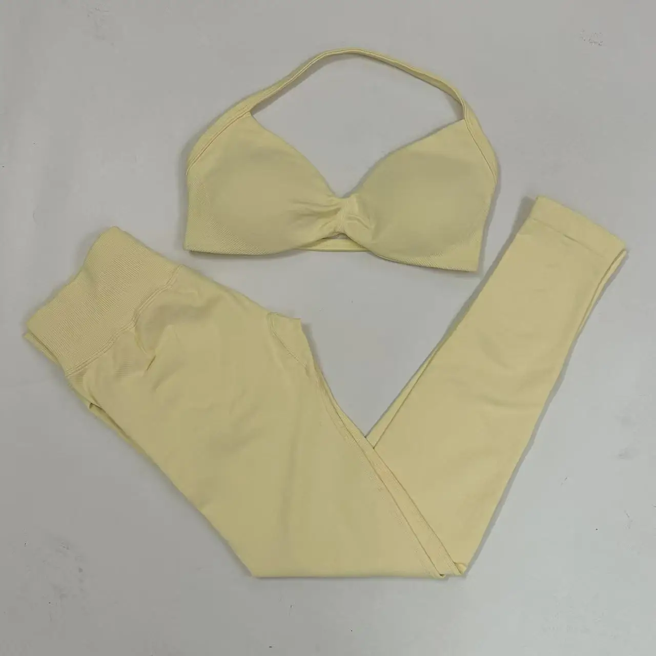 Conjunto Seamlessyoga para Mujer, Leggings Deportivos con Efecto Scrunch, Top Deportivo con Tirantes, Ropa de Gimnasio, Conjunto de 2 Piezas