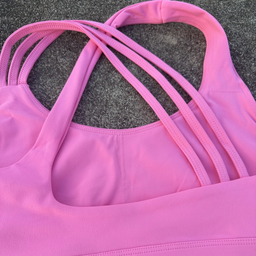 Color sólido de alta resistencia correa cruzada para el hombro gimnasio ropa interior de gimnasio mujeres Fitness deporte sujetador Top a prueba de golpes atlético apretado entrenamiento W