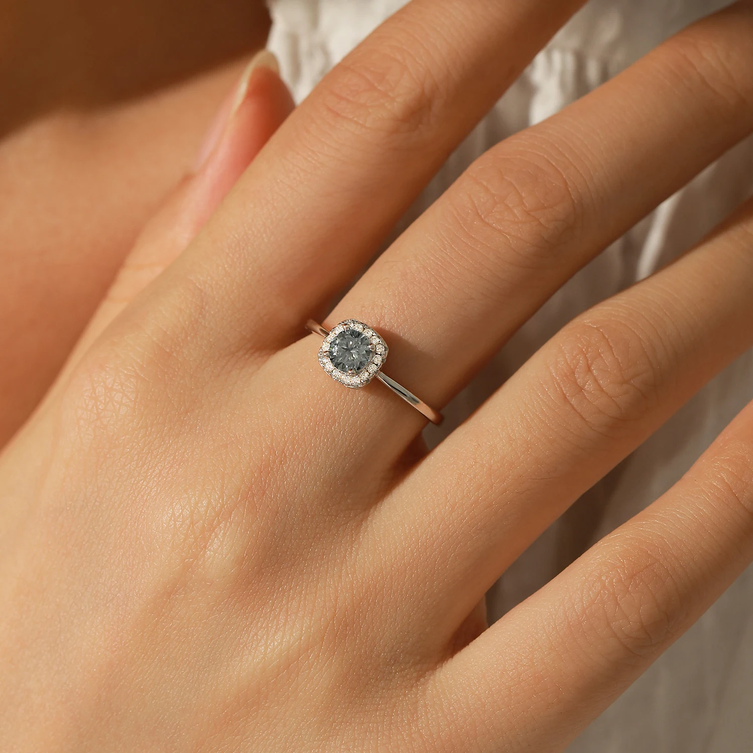 Anillos de moissanita MODIAN de Color gris D, anillo de Halo cuadrado brillante a la moda de Plata de Ley 925 para mujer, regalo de joyería fina de boda