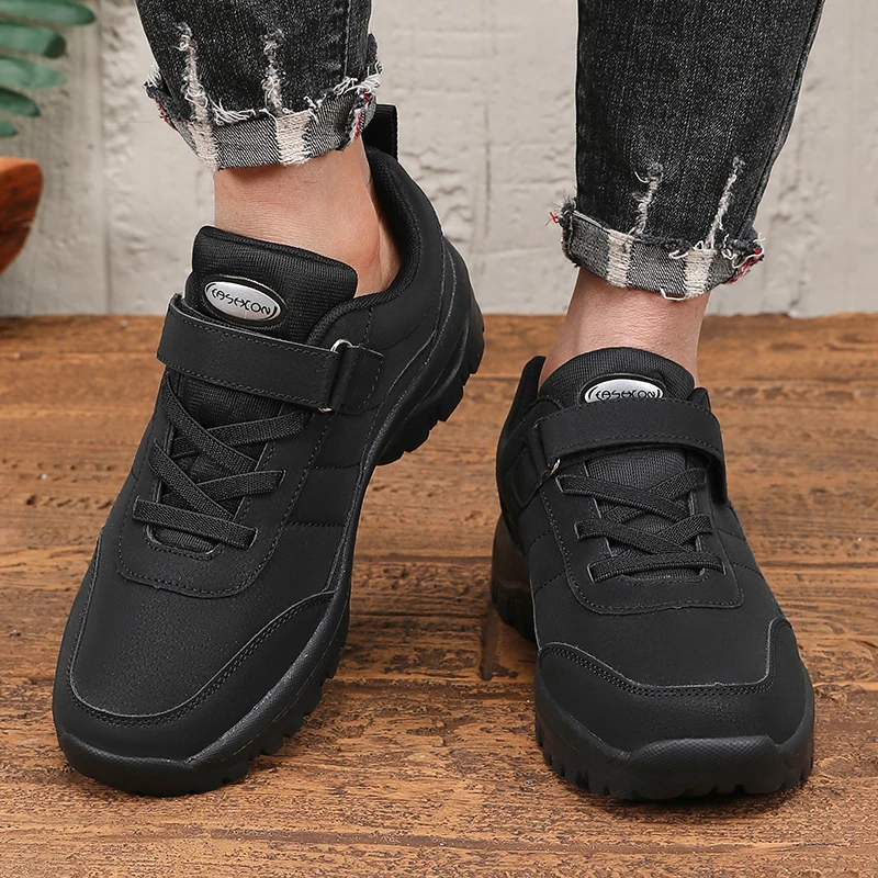 Zapatos de hombre con suela gruesa, antideslizantes, para montañismo, zapatillas ligeras, transpirables, para tenis al aire libre, cómodas zapatillas informales