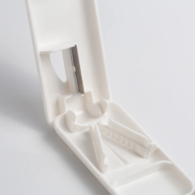 Cortador de Pastillas y Divisor de Medicamentos, Caja de Almacenamiento de Medicamentos, Práctico para Alimentar Mascotas, Mini Portátil, Ahorra Esfuerzo