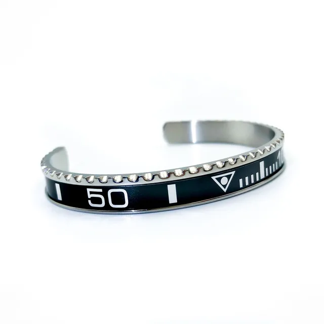 Nuevas pulseras de acero inoxidable con personalidad a la moda para hombres y mujeres, pulsera con pantalla digital de fantasma de agua para mujeres y hombres, joyería