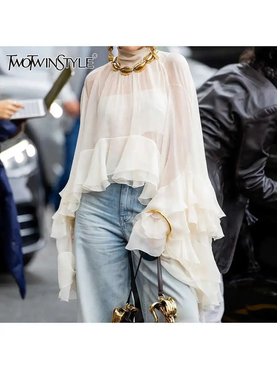 TWOTWINSTYLE, blusas holgadas con volantes empalmados lisos para mujer, camisas minimalistas de temperamento sin mangas con cuello I, moda femenina