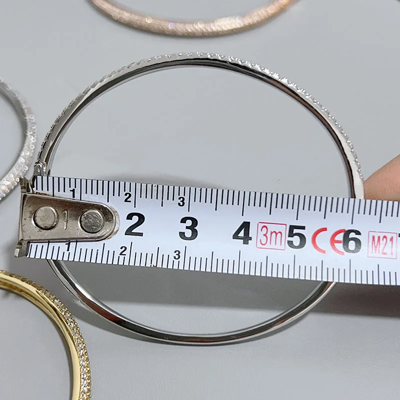 Brazalete encantador de moda de alta calidad, joyería de plata esterlina 925 pura para mujer, brazalete de diseño, regalo de fiesta con diamantes bonitos, joyería Size6