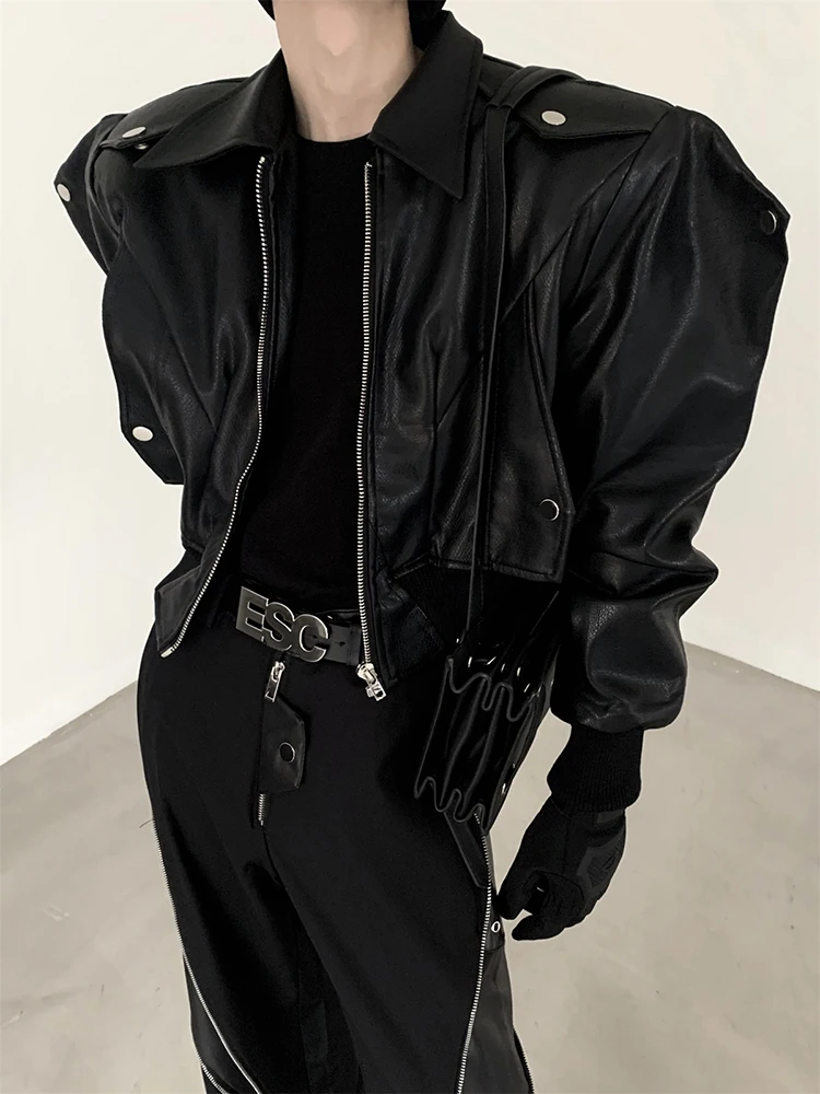 Mauroicardi primavera otoño fresco guapo corto de gran tamaño negro Pu chaqueta de cuero hombres con hombreras cremallera de manga larga 2023