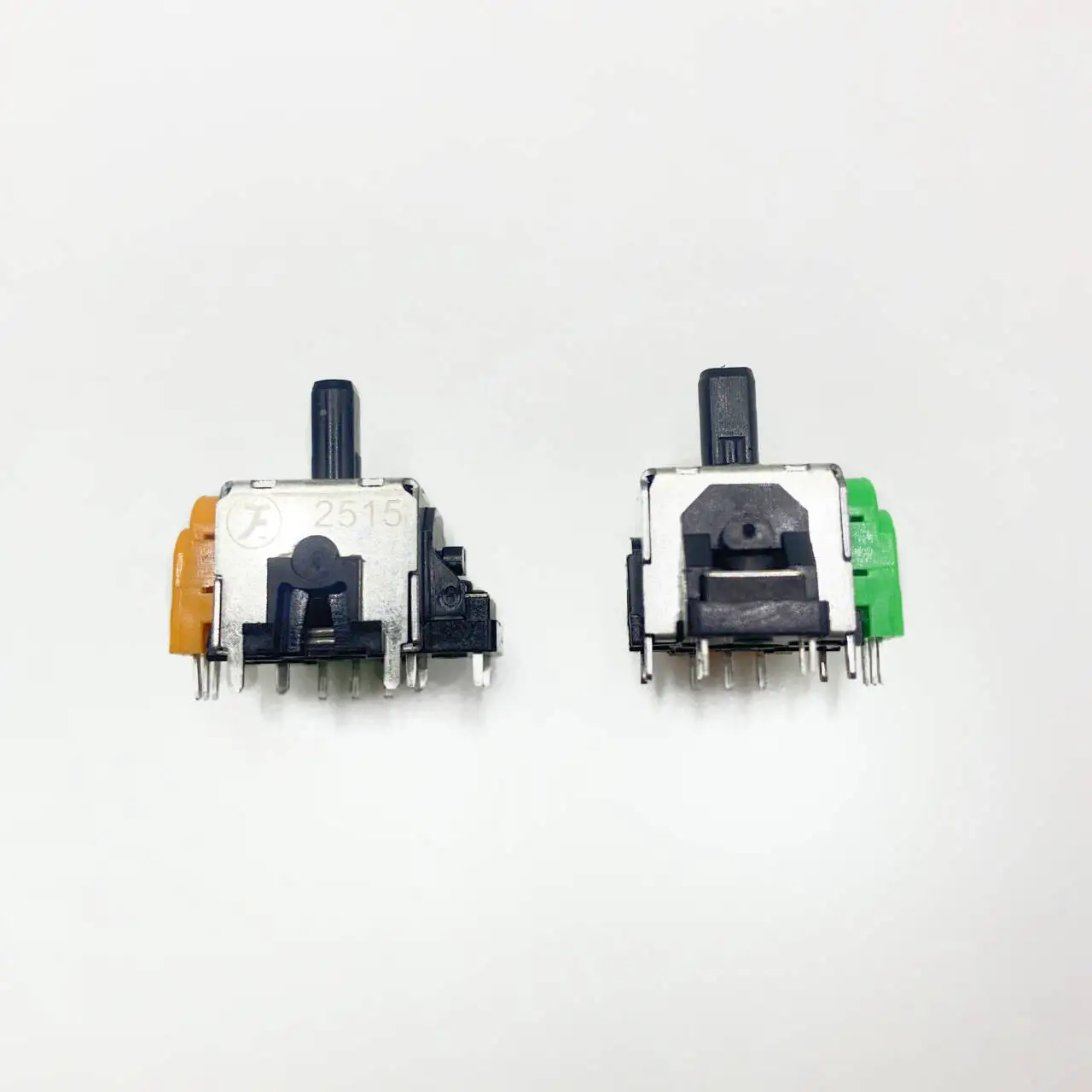 Favor nuevo joystick analógico con Sensor TMR para PS5 DualSense NS PRO versión perfecta más eficiente en energía reemplazo más suave de Hall