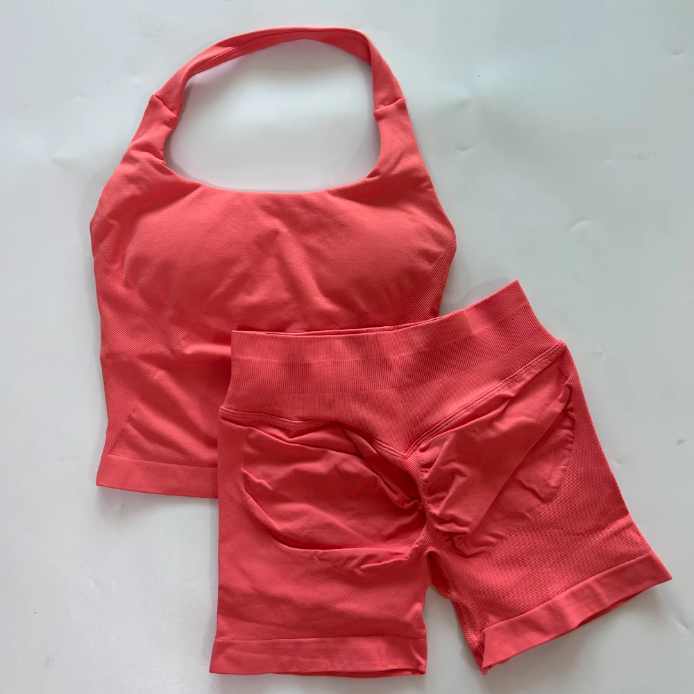 Conjunto de gimnasio de 2 piezas sin logotipo para mujer, Tops con cuello Halter y espalda descubierta, pantalones cortos sin costuras de cintura alta, traje de gimnasio, ropa deportiva, conjuntos de entrenamiento