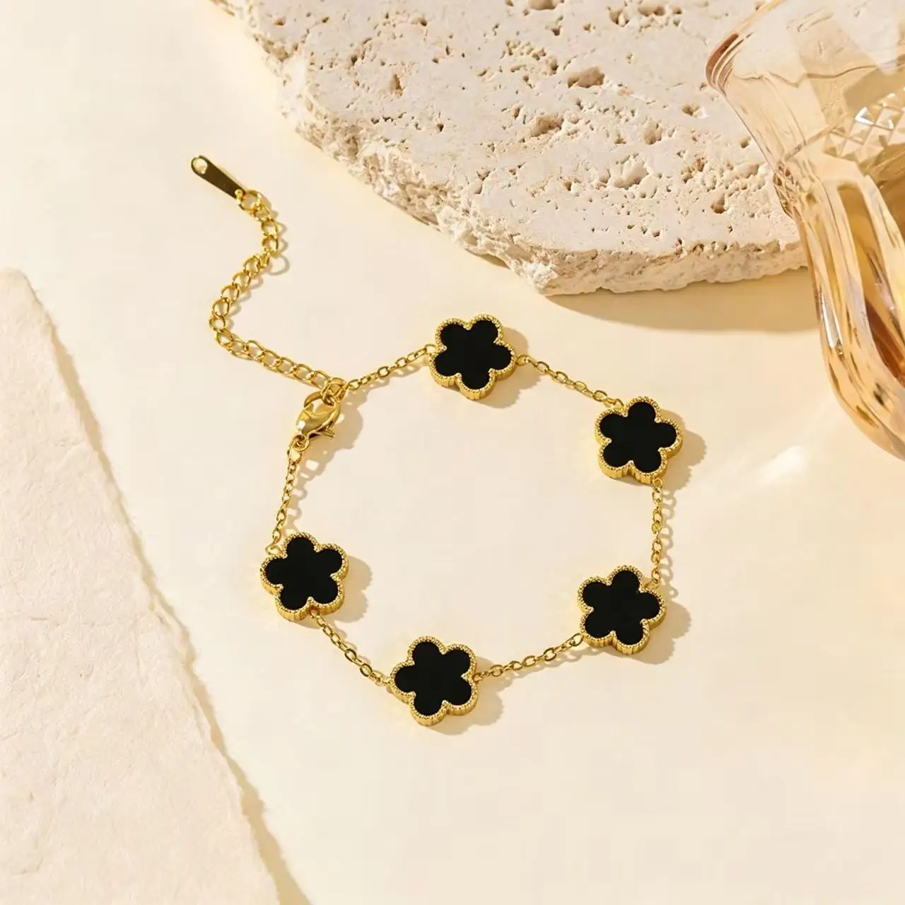 Pulsera de Trébol de Cinco Hojas de Acero Inoxidable y Titanio, Joyería Elegante e Impermeable para Mujer, Regalo de Lujo Ligero
