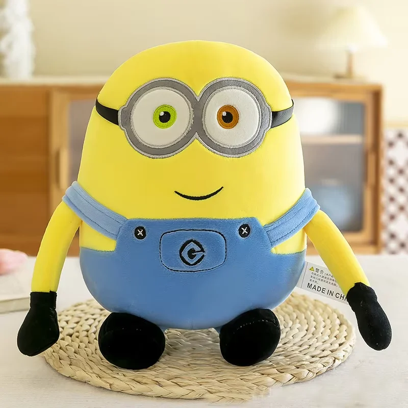 Lindo Minions película periferia amarillo peluche Bob Stewart juguete de peluche Jeans muñeco de peluche almohada decoración niños regalo de cumpleaños