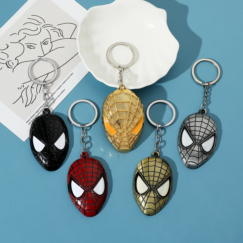 Llavero de Spiderman de los Vengadores, Colgante de Moda con Máscara de Superhéroe, Accesorio para Llaves de Coche, Regalo Moderno para Hombres