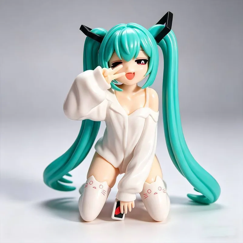 Figura de Anime Hatsune Miku, Modelo GK, Chica Hermosa con Pijama Blanco, Estatua Coleccionable, Adorno de Escritorio para Adultos, Colección de Anime