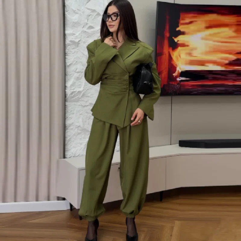 Conjunto de Dos Piezas Verde Oliva para Mujer, Blazer Elegante con Hombros Acolchados y Cintura Ajustada, Pantalones Jogger de Cintura Alta, Ropa de Oficina y Estilo Urbano