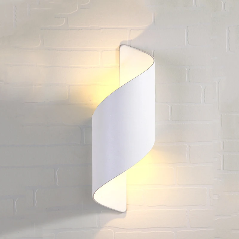 Lámpara de pared LED moderna impermeable IP65 arriba abajo 10W iluminación exterior hogar Hotel tienda pasillo porche aplique lámparas de pared AC 220V 110V