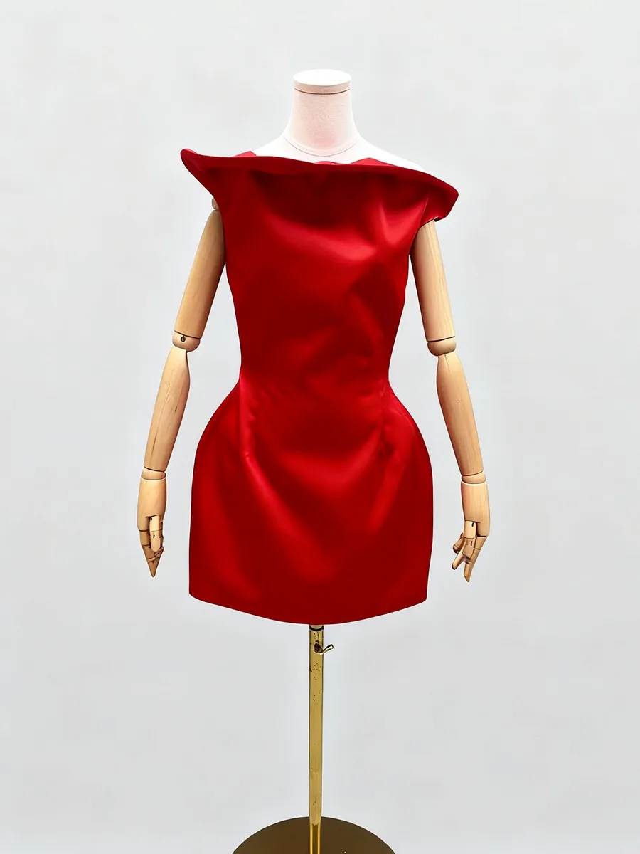 TWOTWINSTYLE, vestidos minimalistas adelgazantes lisos para mujer, cuello oblicuo, hombros descubiertos, diseño de túnica, Mini vestido con sentido, ropa femenina
