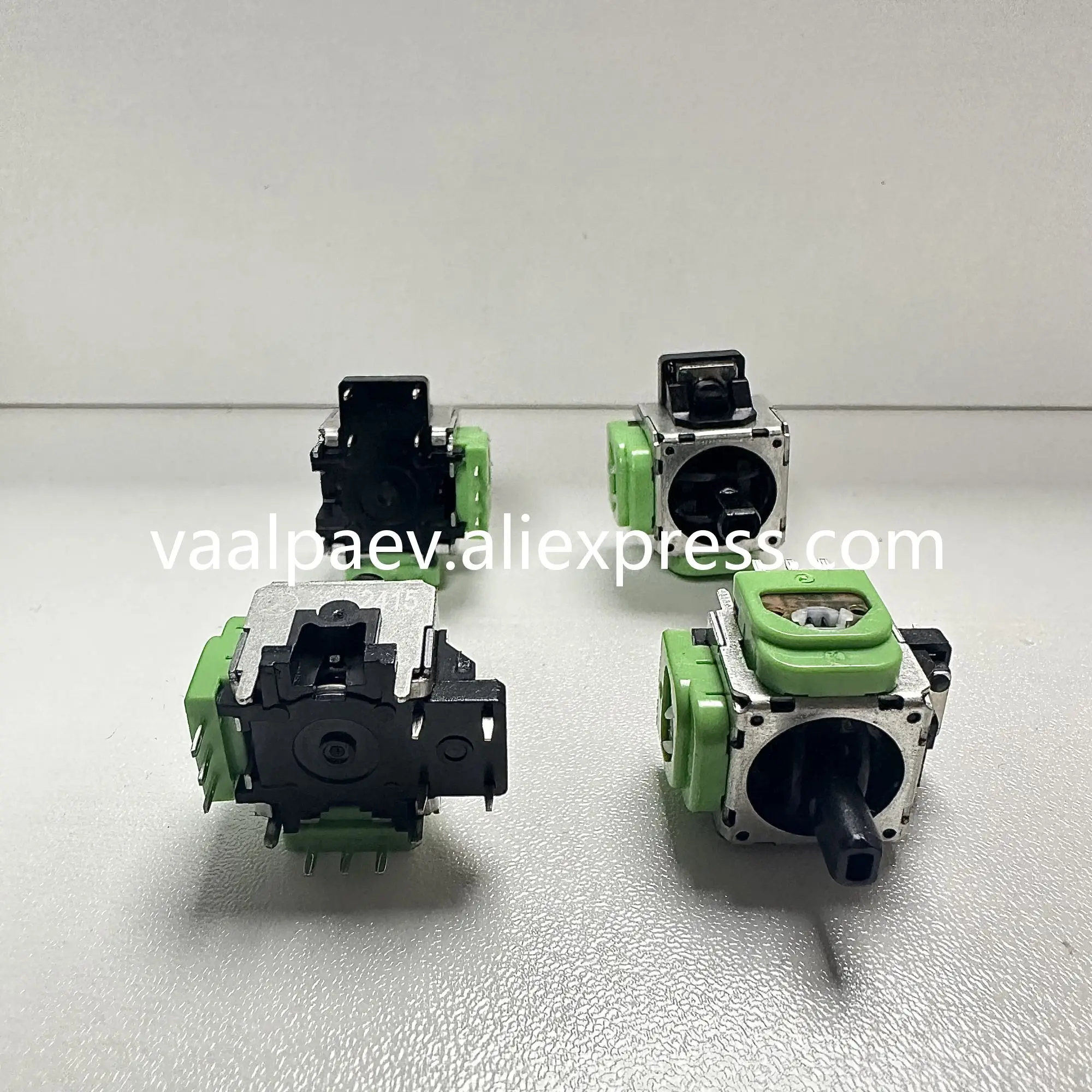 Nuevo Joystick antivibración y antivaho con efecto Hall de 10 millones de duración para PS5 DualSense Grip, mayoristas de sensación Original