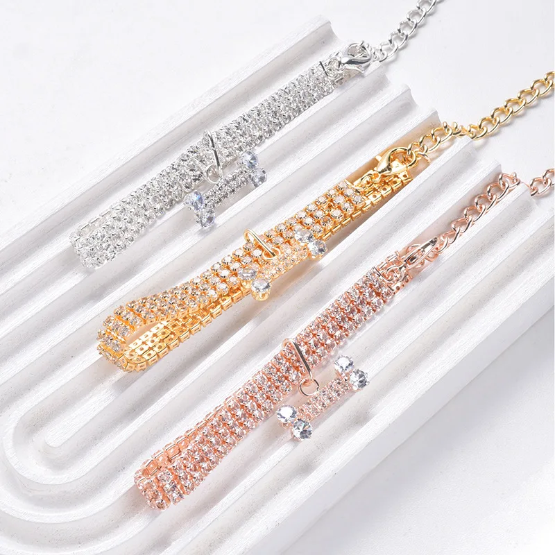 Collar ajustable para mascotas, Collar de cristal para perros y gatos, colgante de hueso con diamantes de imitación, accesorios para vestir de belleza a la moda para cachorros