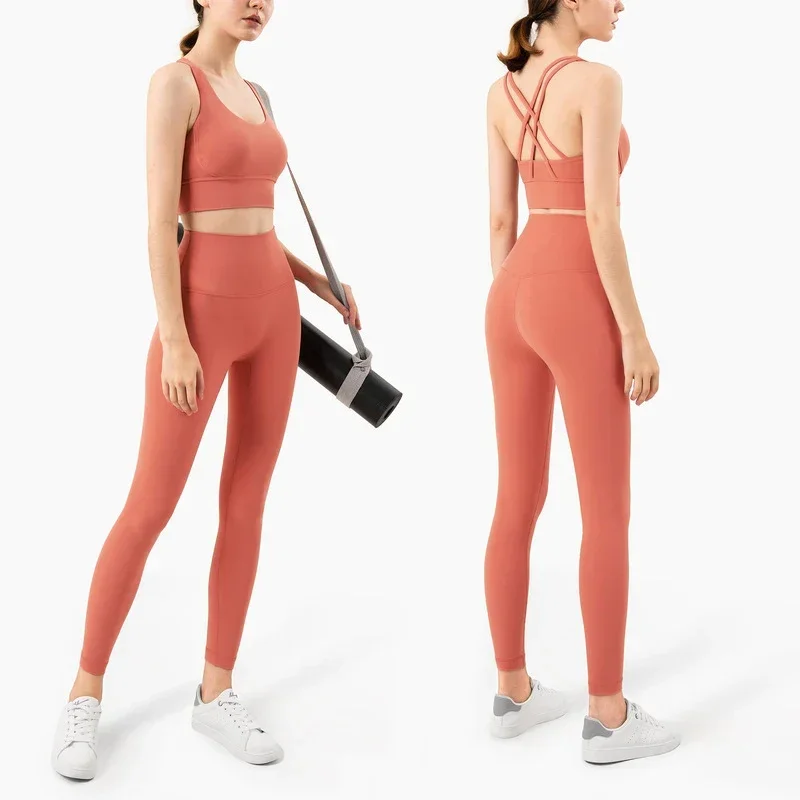 Novedad de verano, ropa de Yoga de 2 piezas, chándal para mujer, Top de Yoga de nailon con espalda cruzada atlética, Sujetador deportivo para mujer, mallas para Pilates y Fitness