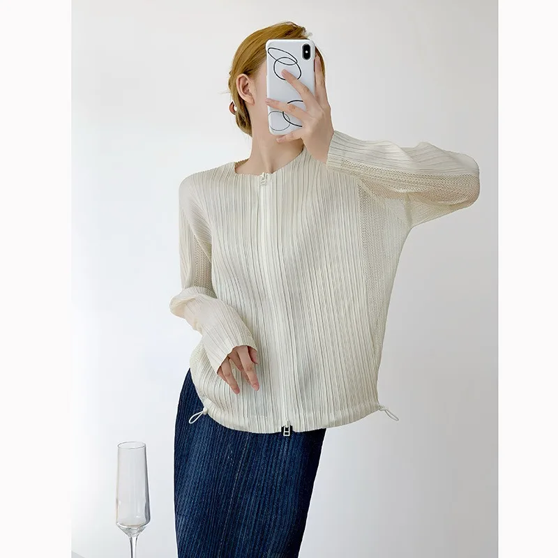   Chaquetas de mujer con cuello redondo y pliegues, chaqueta corta con cremallera y protección solar, top transpirable para mujer.