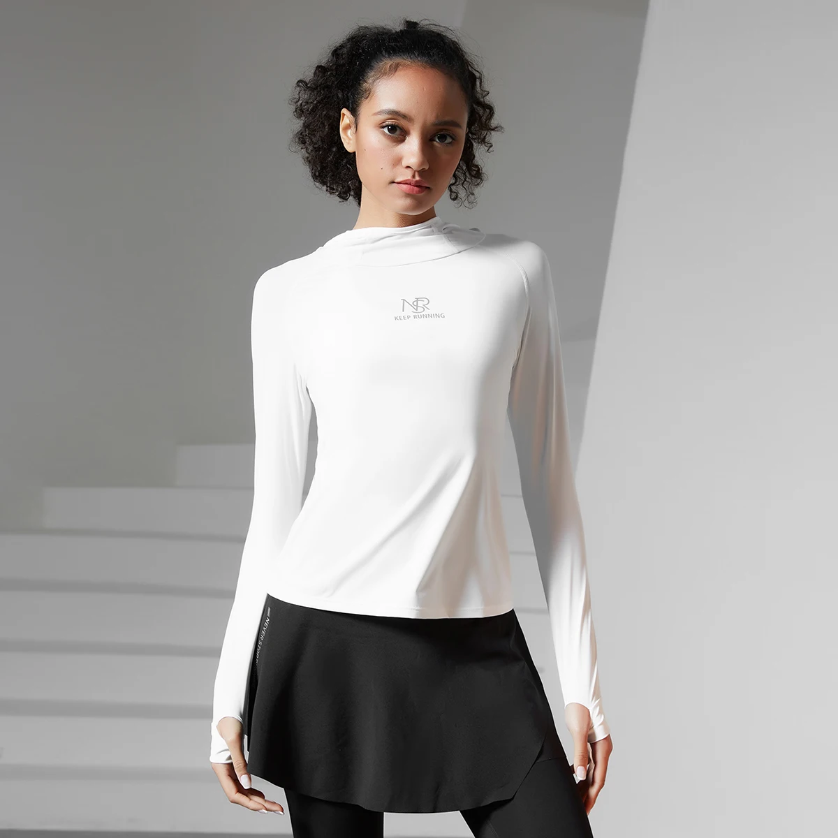 Camiseta deportiva con capucha para mujer, ropa deportiva de manga larga para entrenamiento atlético, Golf, tenis, Yoga, gimnasio, correr, 2024