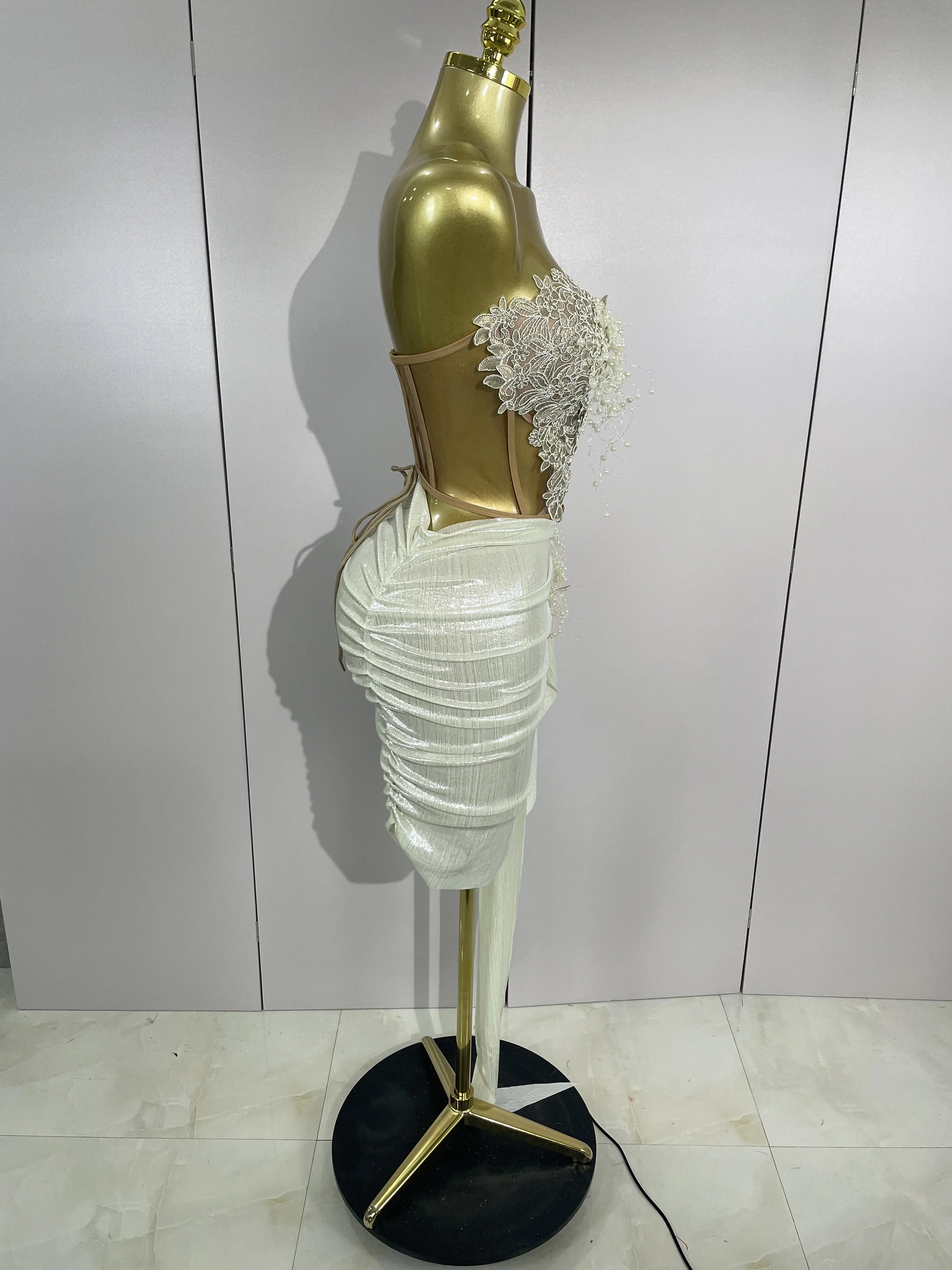 STOCK de lujo con perlas brillantes, falda asimétrica Sexy, conjunto de 2 uds., traje de actuación de bailarina de escenario para fiesta de cumpleaños y noche para mujer 2025
