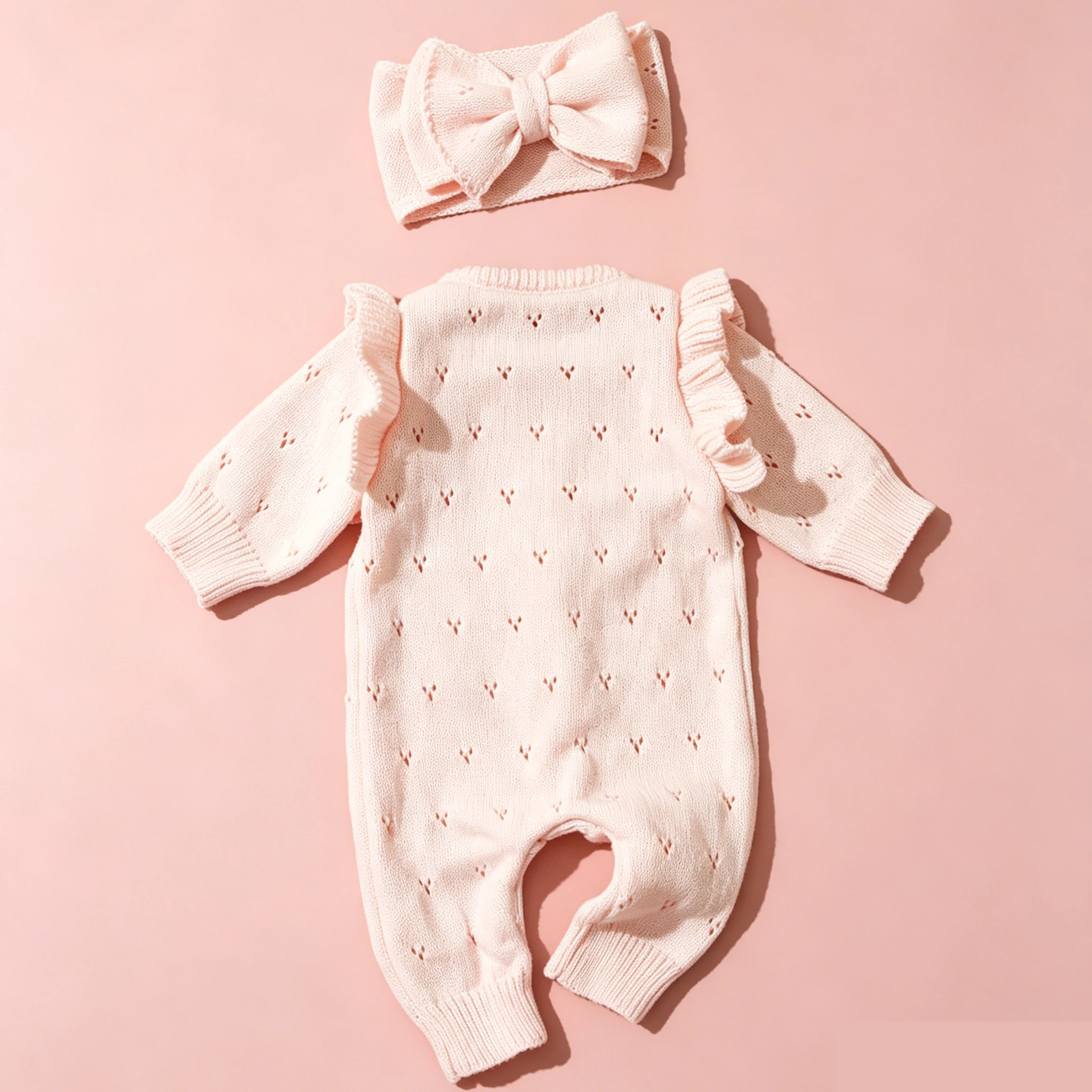 Ylsteee Conjunto de pelele de punto para bebé recién nacida con diadema de lazo, mono de punto con volantes y corazones para fotografía y uso diario de 0 a 3 meses