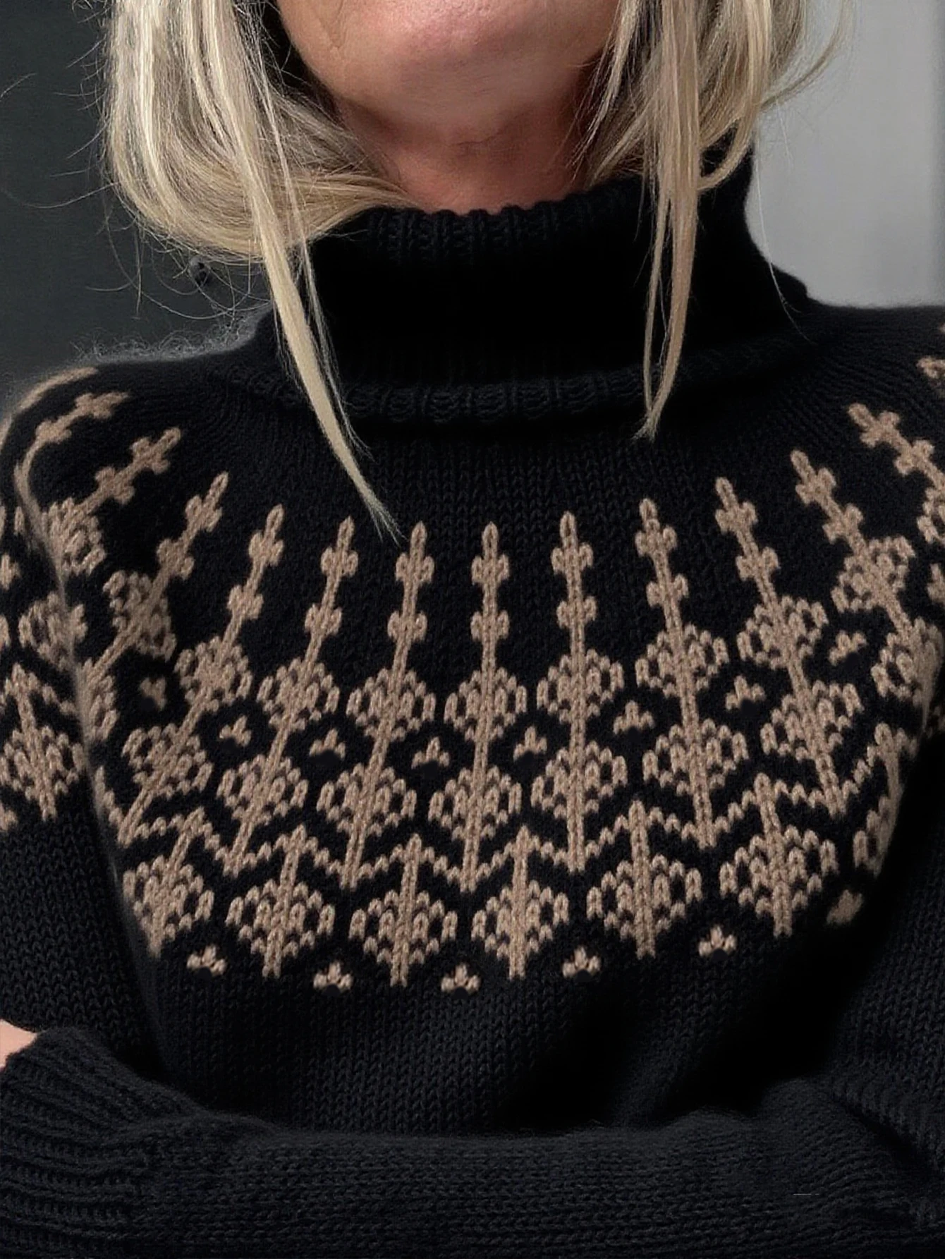 Nuevo Cárdigan de Punto de Diseño Exclusivo para Mujer, Otoño/Invierno, Estilo Desenfadado, Jersey de Cuello Alto Ajustado con Patrón Geométrico Negro, Top Casual y Elegante para Otoño/Invierno, Estilo Básico Versátil para el Uso Urbano, Ropa Casual con Estilo y a la Moda, Cárdigan de Punto con Diseño Exclusivo, Atuendo para San Valentín, Ropa Estilo Instagram, Popular entre las Coreanas, Regalo para Citas, Ropa de Mujer