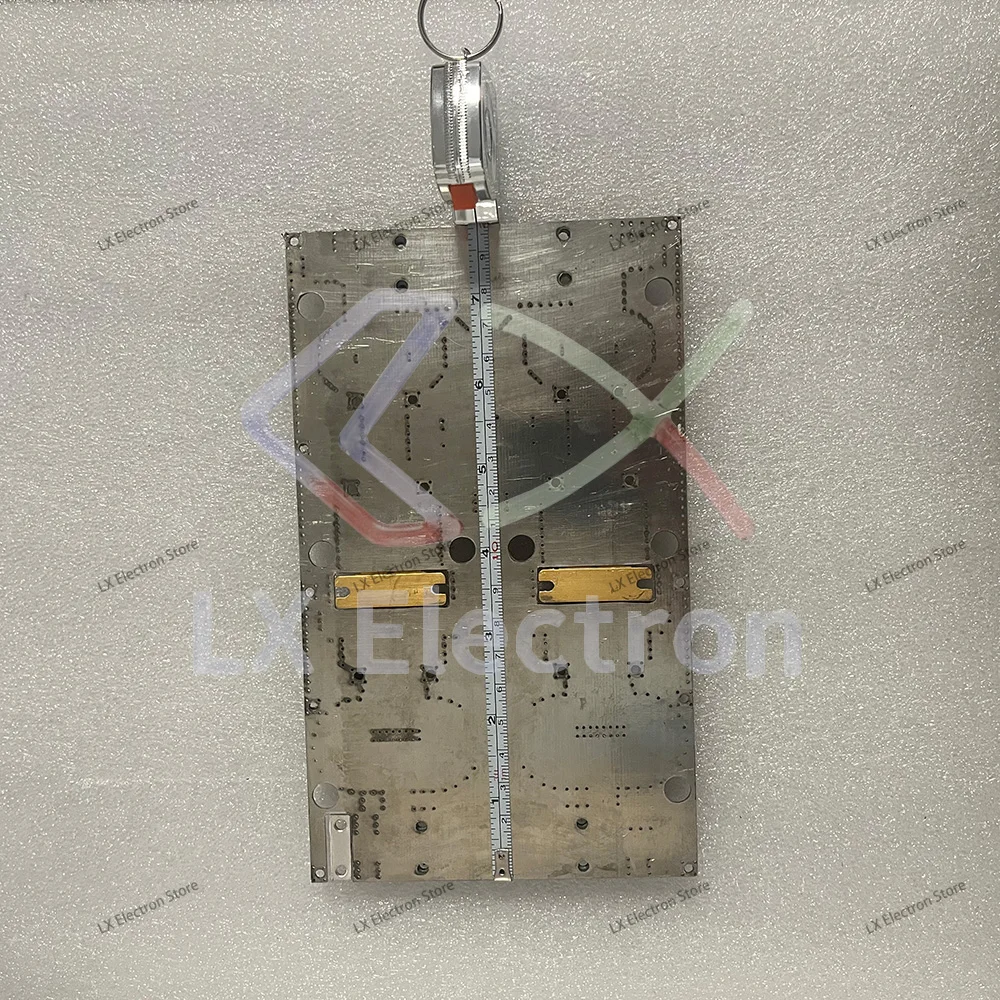 Placa Amplificadora RF BLF861A de 240W, 24-32V, 480-860MHz, Entrada de 5-25W, Módulo DIY, 1 Pieza/Lote