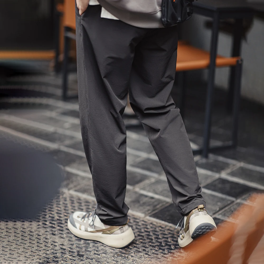Maden-pantalones de traje informales rectos y limpios para hombre, pantalones de oficina cónicos resistentes a las arrugas, pantalones versátiles de Color sólido