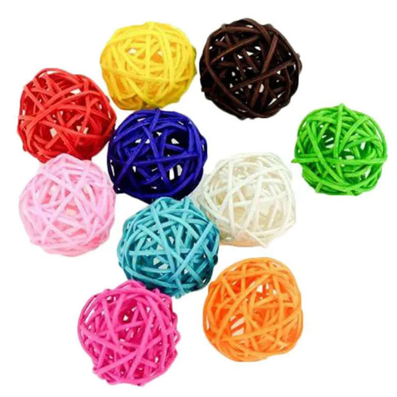 10 Uds. Bola de juguete para masticar loros Color primario Sepak Takraw entrenamiento de aves para mascotas juguete interactivo jaula para pájaros decoración suministros para pájaros