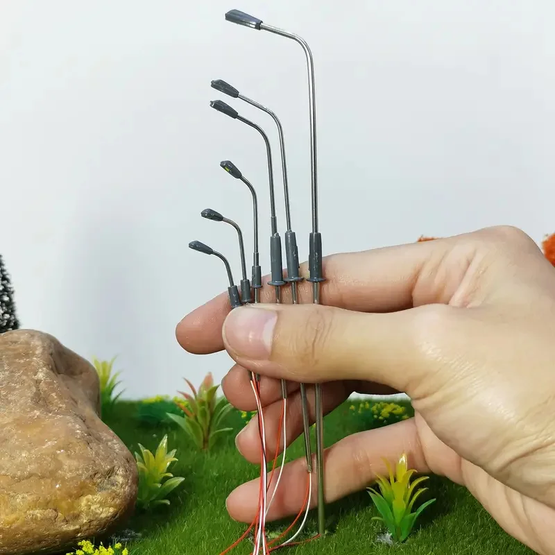 Lámpara de calle en miniatura a escala 1:75-1:500, modelo de 3V Led de Metal, luz de carretera de un solo cabezal, juguetes DIY, Kits de Diorama de diseño de tren Raiyway, 5 uds.