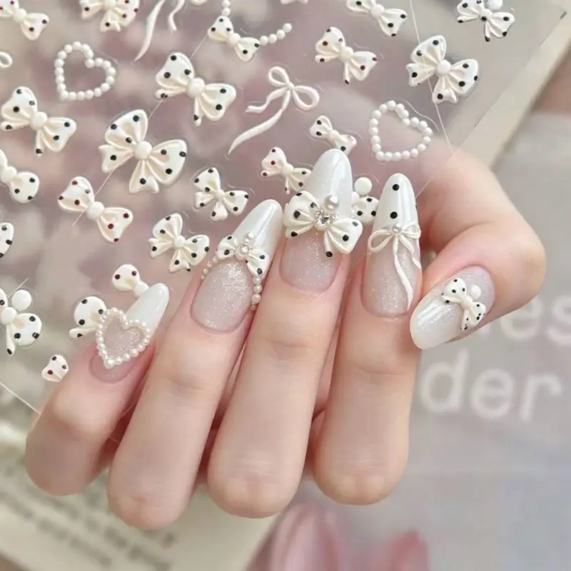 Adornos de Uñas 5D con Perlas Blancas, Lazo Francés con Puntos, Corazón de Perlas y Cadena de Perlas, Adhesivos Autoadhesivos para Decoración de Manicura para Mujeres