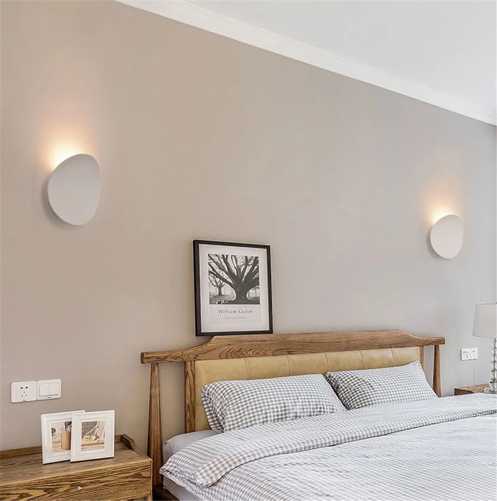 Lámparas de pared LED para interiores, lámpara de pared de aluminio Simple moderna, iluminación para dormitorio y sala de estar, lámpara de pared dorada blanca y negra, accesorio de iluminación