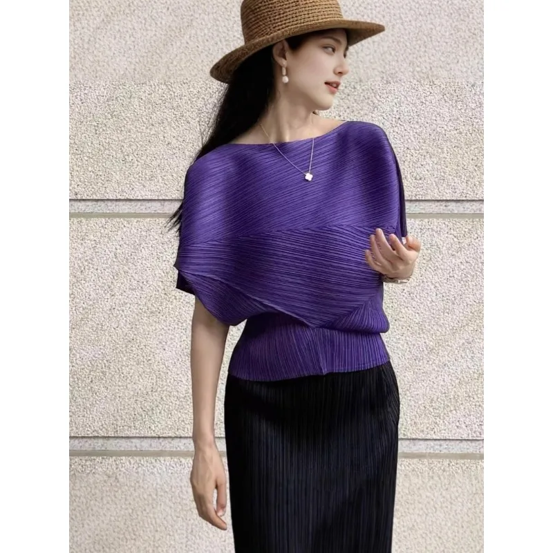 Camiseta Miyake Plisada 2026, Cuello Redondo, Manga Corta, Estilo Murciélago, Ligera, para Mujer, Verano, Vacaciones, Viajes