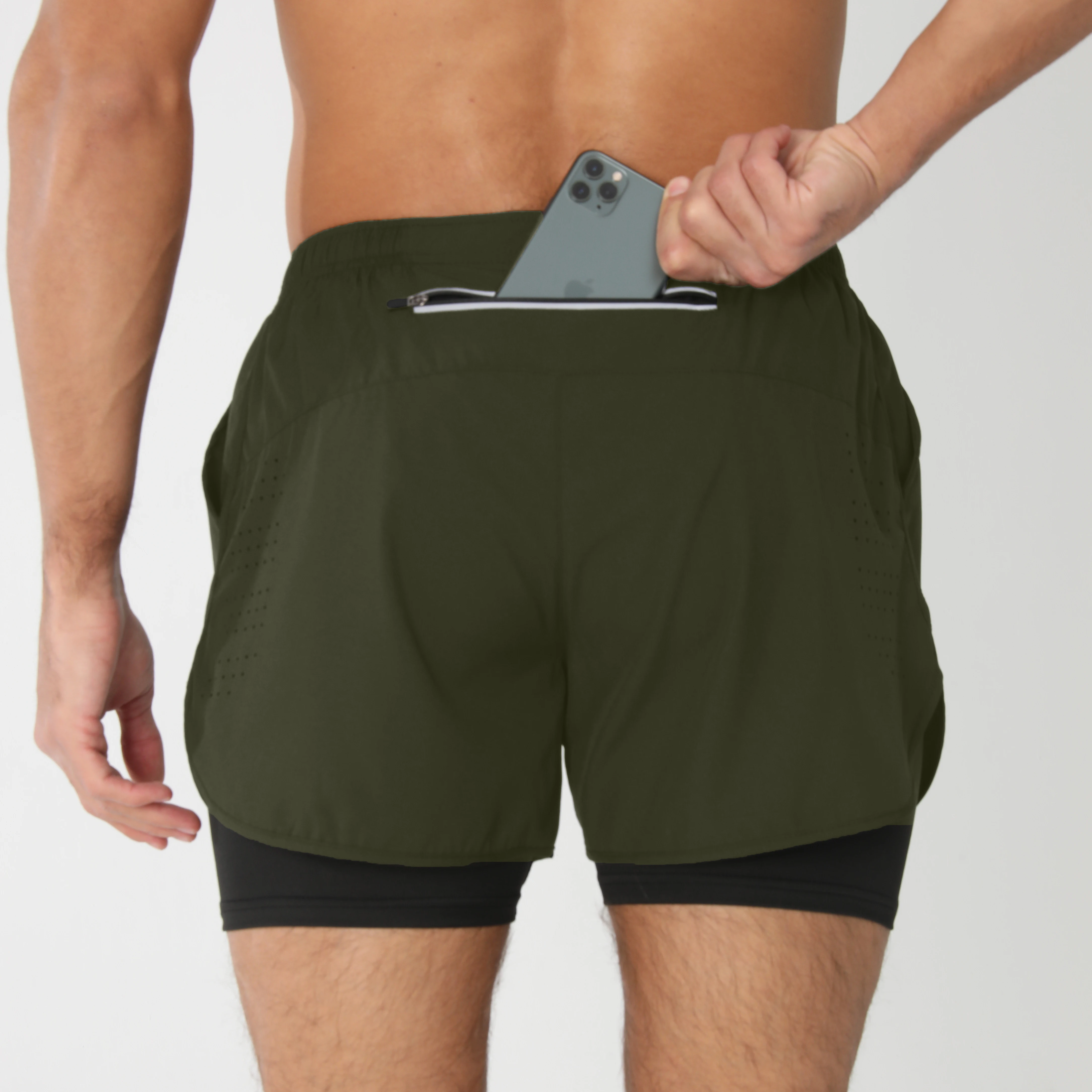 Pantalones cortos para correr para hombre, pantalones cortos negros de doble capa para Fitness de secado rápido, nuevos pantalones cortos deportivos para entrenamiento y culturismo, novedad