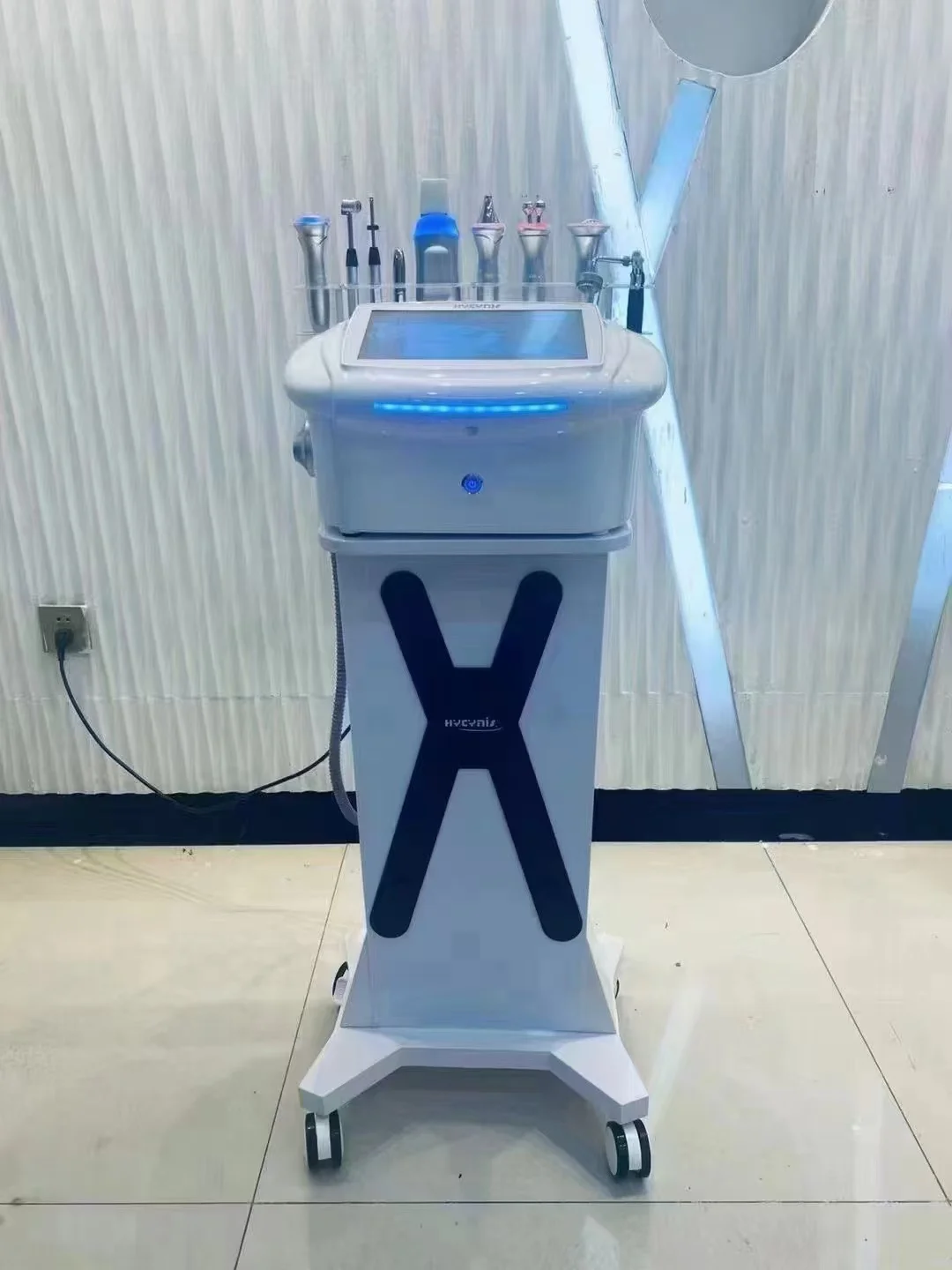 Hydra-dispositivo Facial acuático profesional 9 en 1, solución de salud y belleza coreana, máquina inteligente multifunción para el cuidado de la piel con chorro de oxígeno