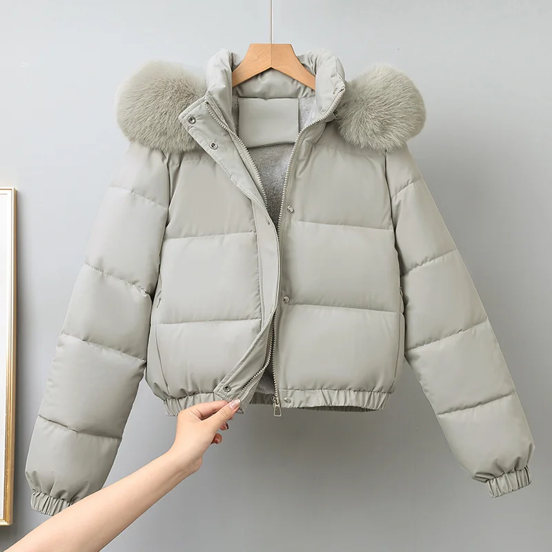 Parkas cortas de invierno para mujer, ropa acolchada de algodón, prendas de vestir exteriores gruesas de terciopelo, abrigos con capucha extraíbles con Cuello de piel, chaquetas cálidas