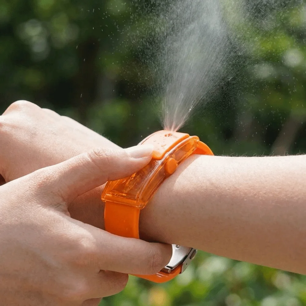 Innovadora Pulsera Difusora de Aroma de PVC, Ligera y Ajustable, Dispensador Recargable para Citas