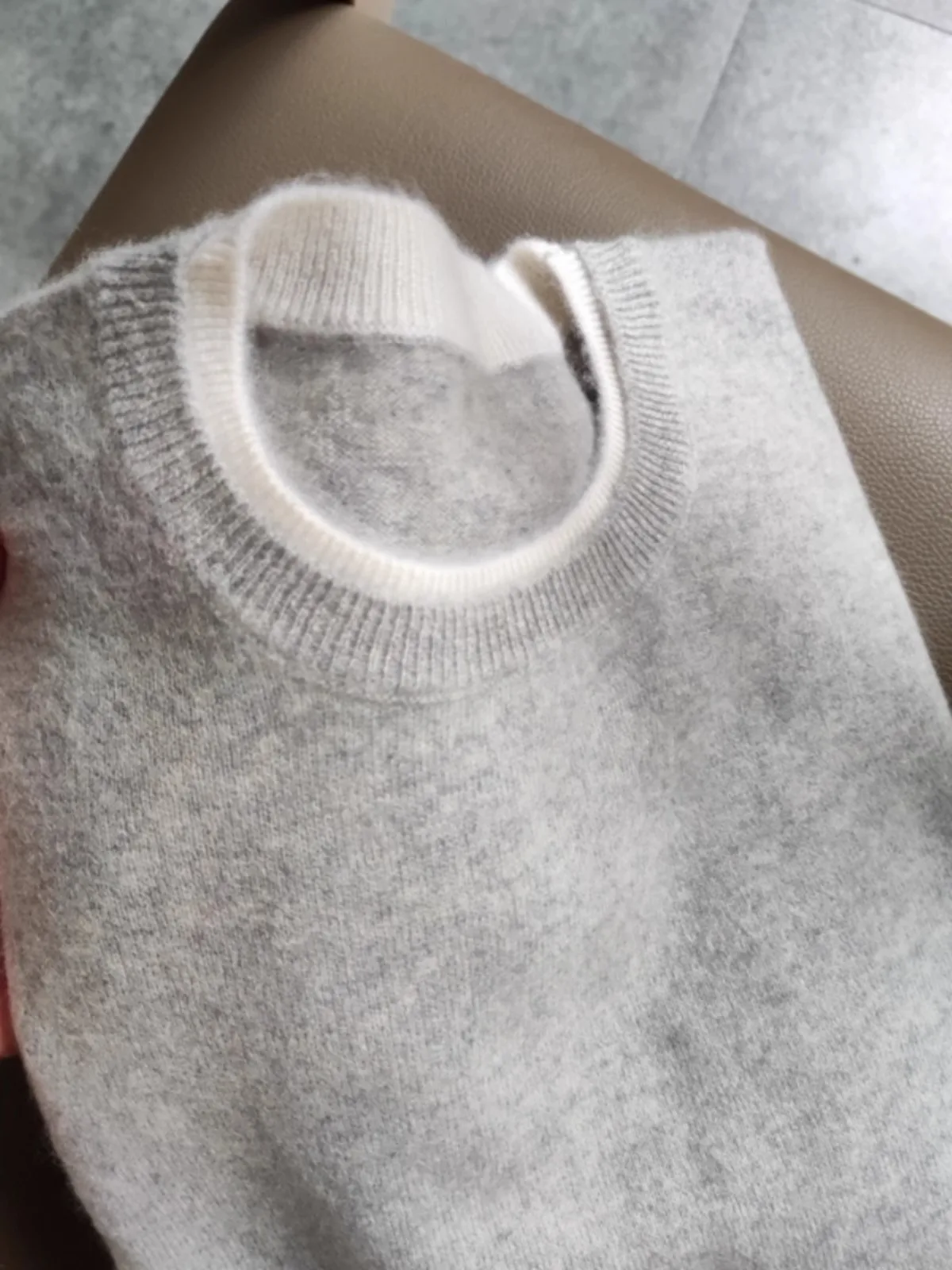 Suéter de cachemira pura con cuello redondo para mujer, jersey de otoño e invierno, suéter holgado de talla grande con parte inferior de lana, suéter de punto