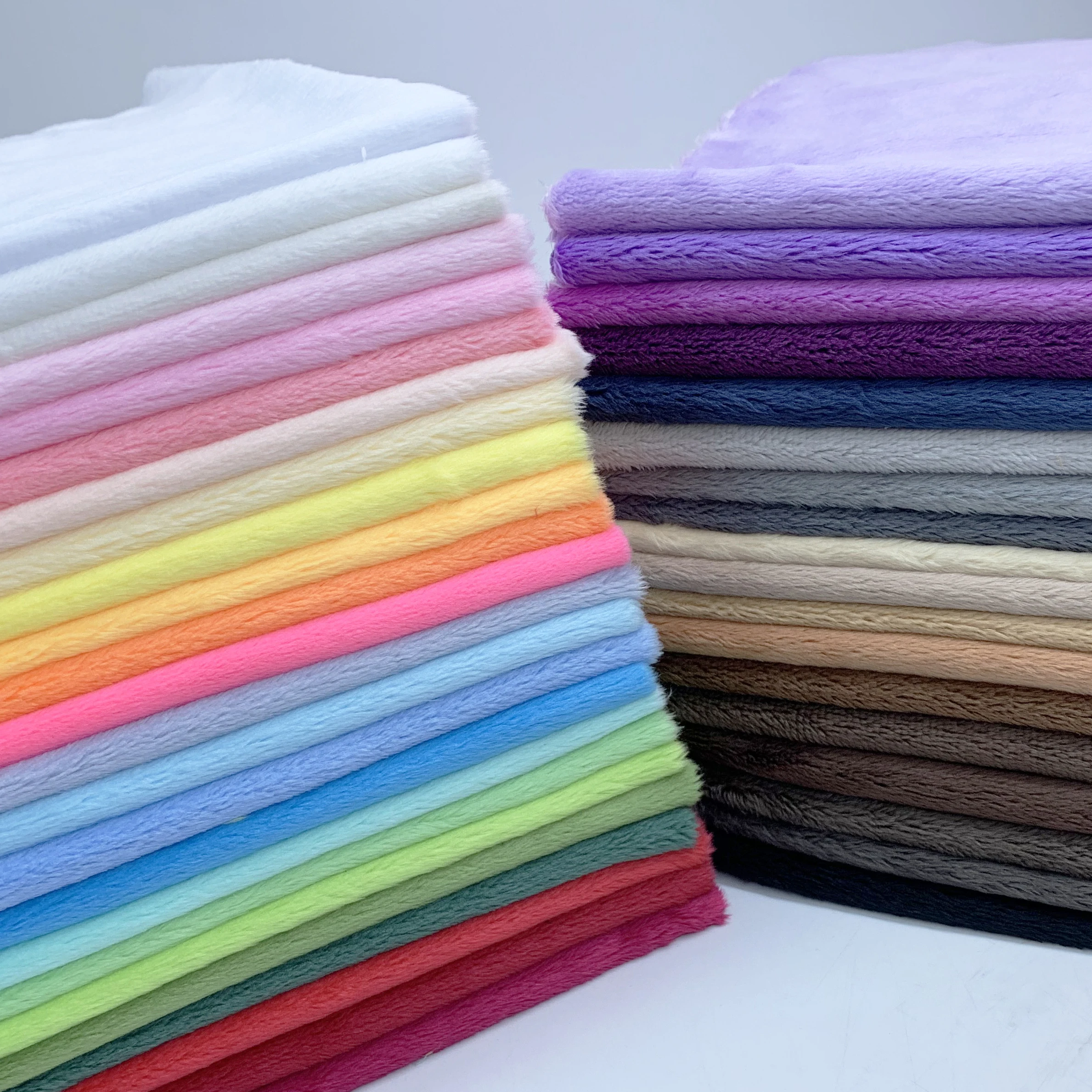 Tela Minky de 3mm en 43 Colores, 100% Poliéster, Ecológica, 45x50cm, para Forro de Disfraces y Peluches