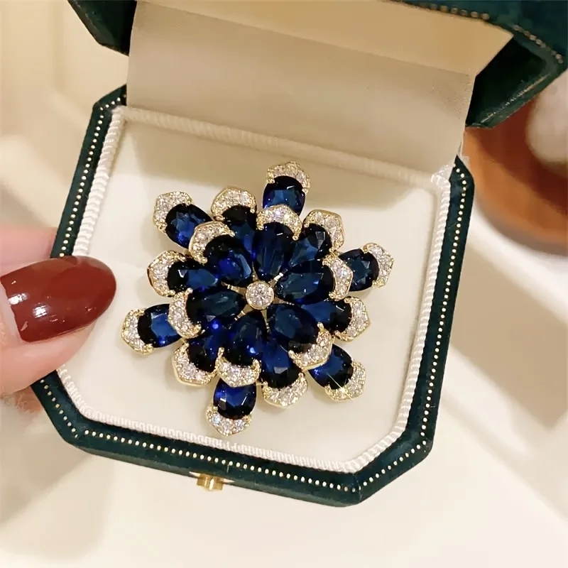 Broche de lujo azul con flores multicapa, pin de solapa con flor llena de pedrería, elegante pin para traje, abrigo y bufanda de mujer