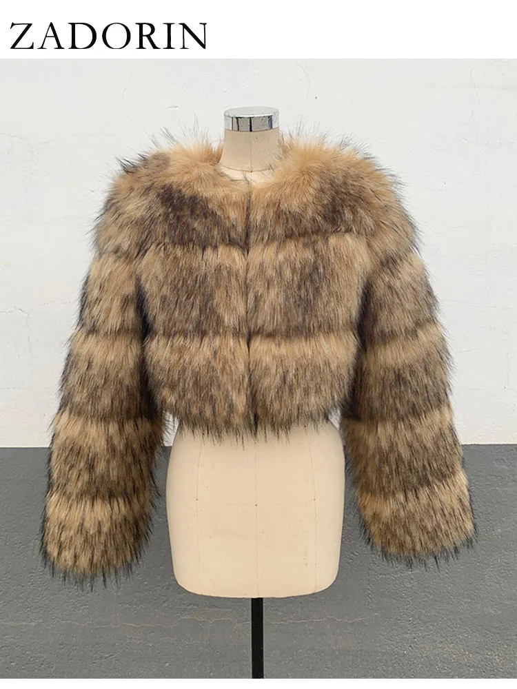 ZADORIN Abrigo Corto de Piel Sintética de Mapache de Alta Calidad para Mujer, Moda de Invierno, Cuello Redondo, Manga Larga, Chaqueta Corta de Piel Sintética, Top Corto