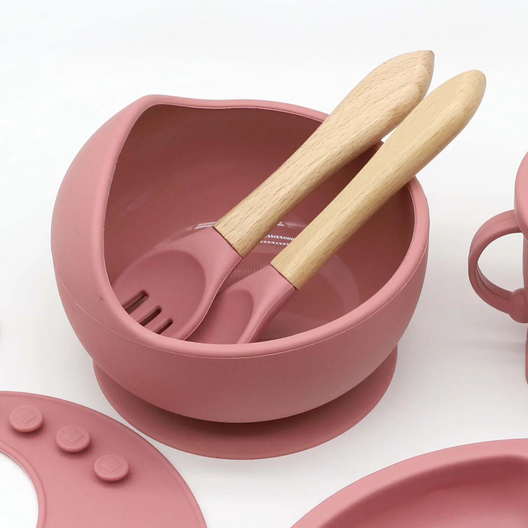 Juego de 8 piezas de vajilla de silicona de grado alimenticio: babero, tazón, plato de comedor con fuerte succión, vaso con pajita, cuchara corta de dibujos animados y tenedor de madera
