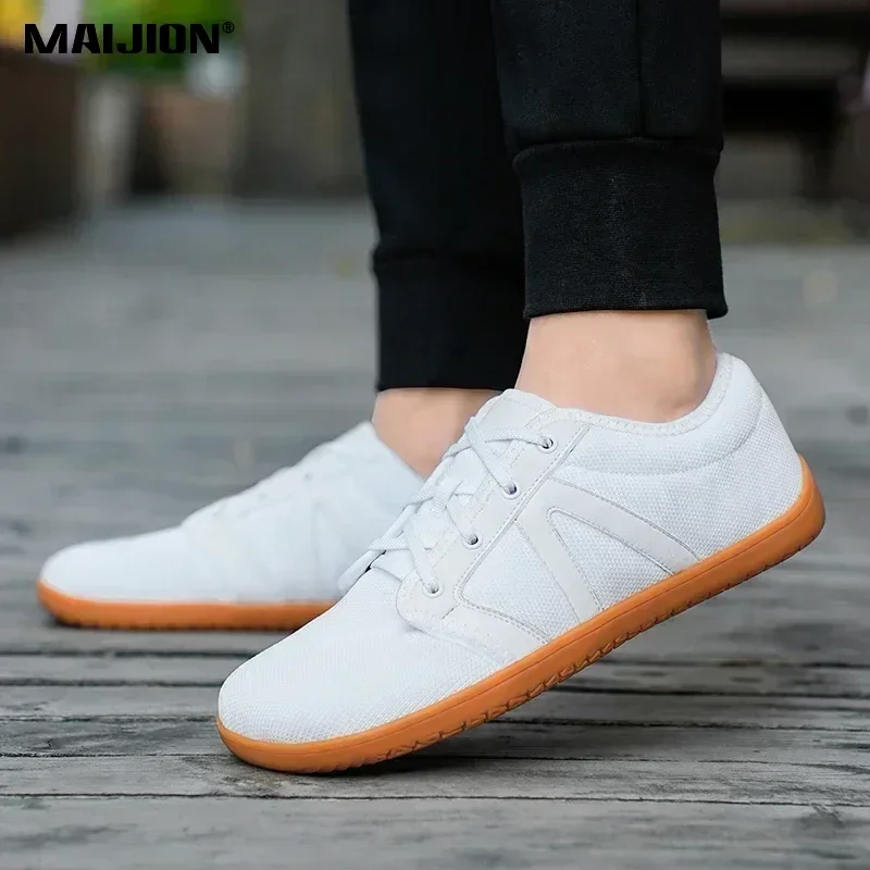 Zapatillas de deporte minimalistas descalzas para hombre, suela caída cero de ajuste ancho, relajación óptima, entrenador cruzado para hombre, zapatos descalzos con punta ancha