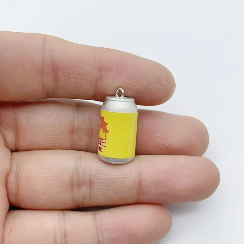 10 Piezas Mini Abalorios de Resina de Simulación de Latas de Bebidas, Colgantes Coloridos de Imitación de Botellas de Bebidas para DIY, Fabricación de Joyas, Pendientes y Llaveros