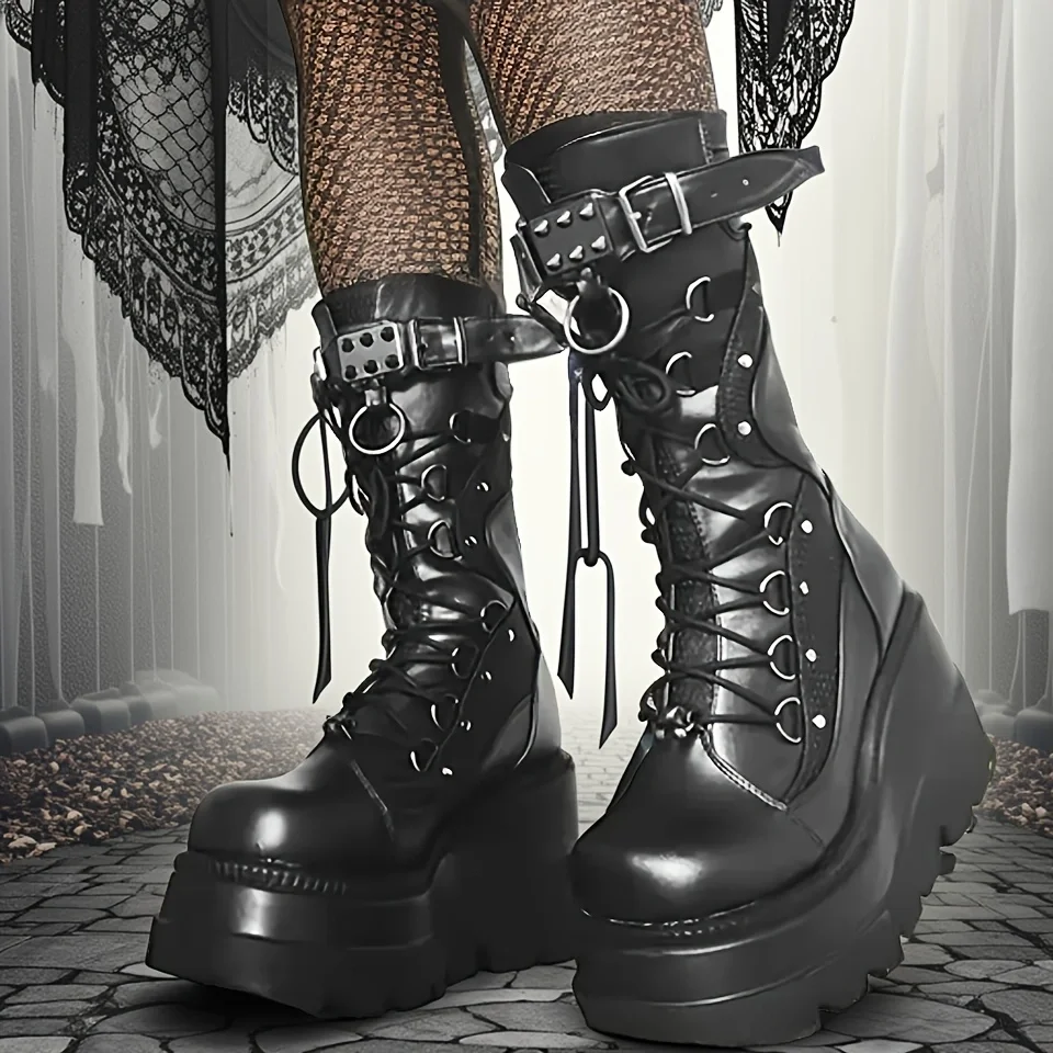 Botas de plataforma góticas para mujer, nuevas, con diseño moderno, adornadas con remaches y hebillas, estilo punk, con cuña y tacón alto, ideales para fiestas, para usar en la calle o para disfraces.